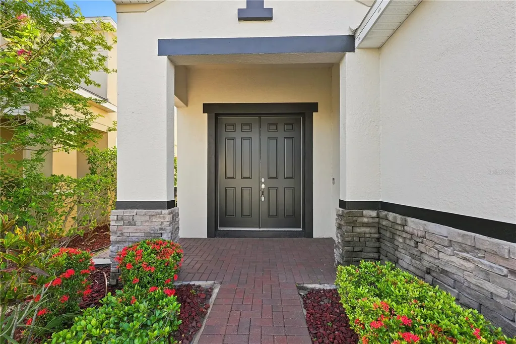 6207 Voyagers Place Apollo Beach FL 33572
