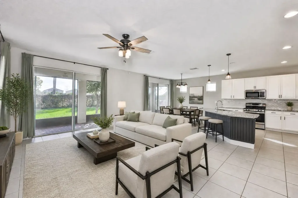 6207 Voyagers Place Apollo Beach FL 33572