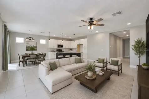 6207 Voyagers Place Apollo Beach FL 33572