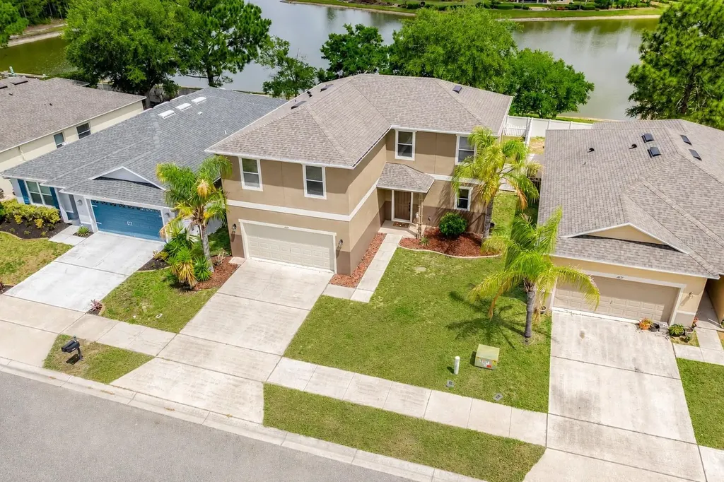 1681 Strathmore Circle Mount Dora FL 32757