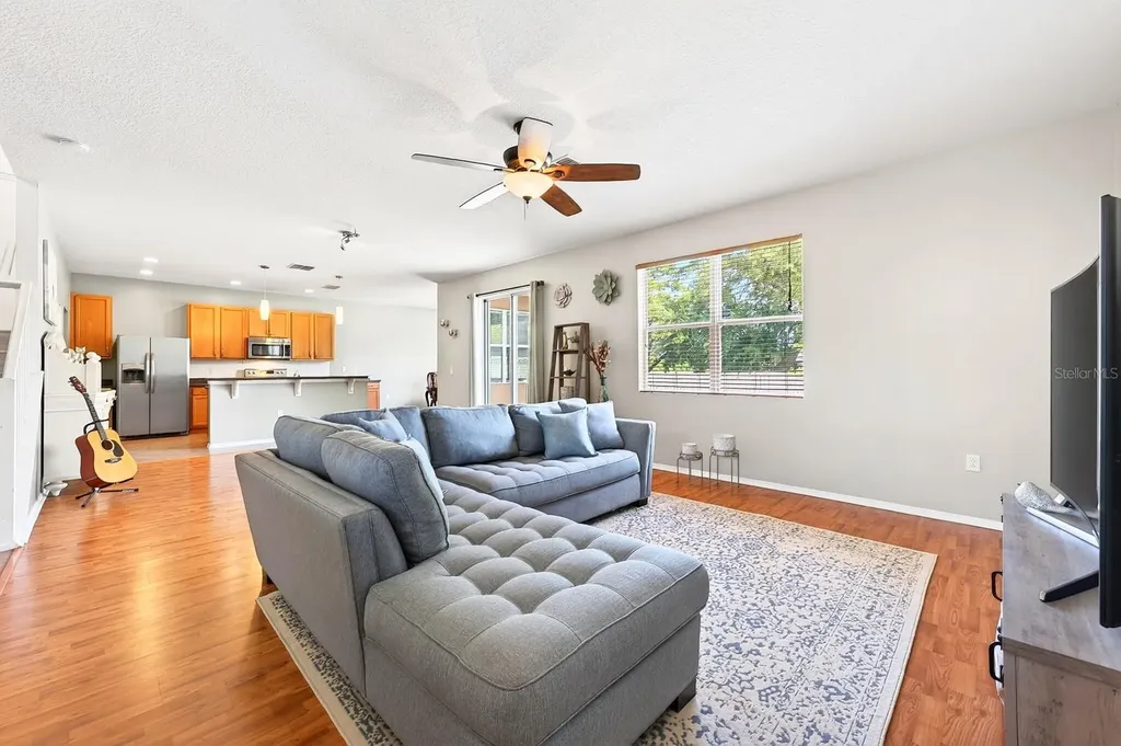 1681 Strathmore Circle Mount Dora FL 32757