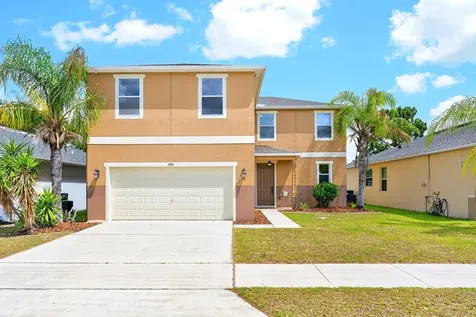 1681 Strathmore Circle Mount Dora FL 32757