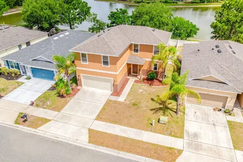 1681 Strathmore Circle Mount Dora FL 32757