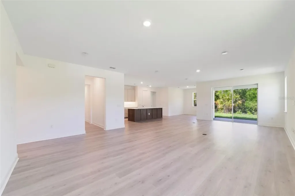 5260 Sparrow Tree Point Sanford FL 32773