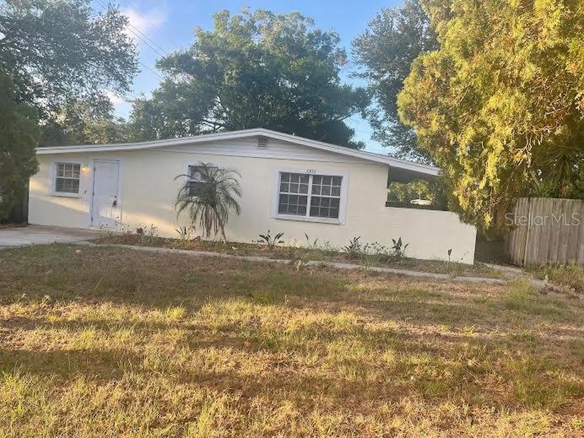 3302 W Wallace Avenue Tampa FL 33611