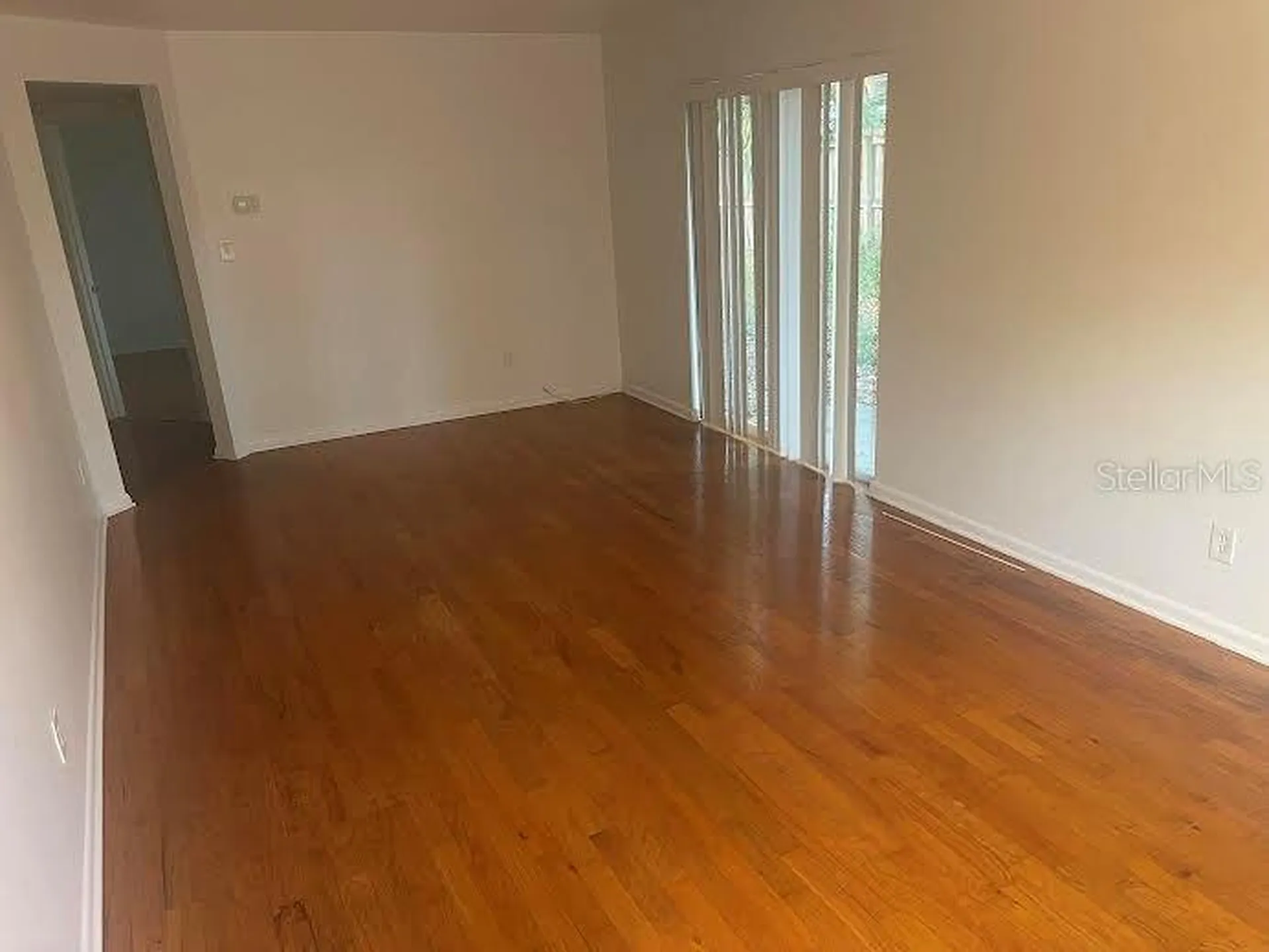 3302 W Wallace Avenue Tampa FL 33611