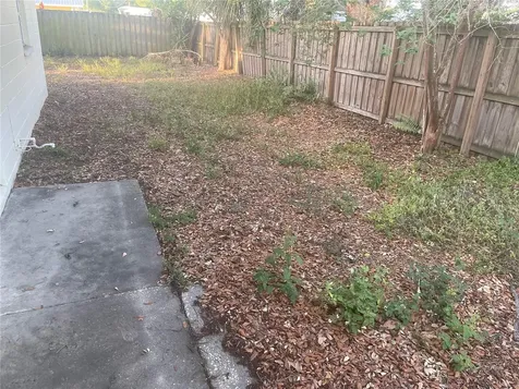 3302 W Wallace Avenue Tampa FL 33611