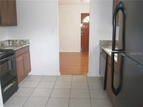 3302 W Wallace Avenue Tampa FL 33611