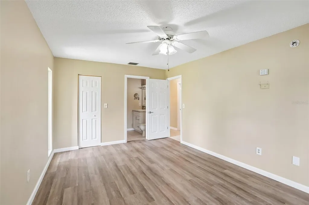 1418 14th Circle SE Largo FL 33771