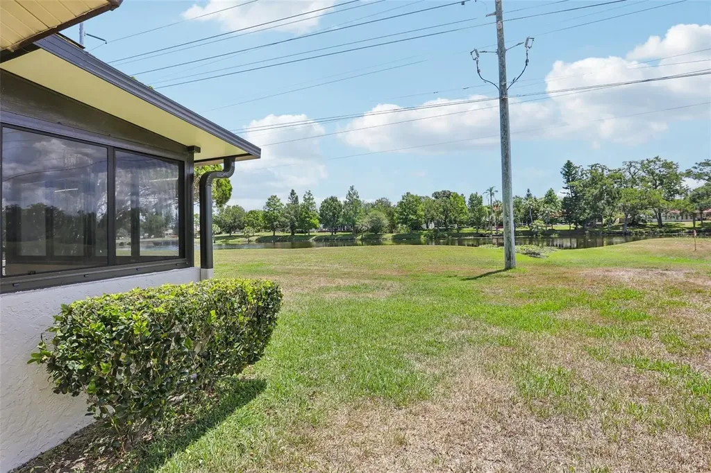 1418 14th Circle SE Largo FL 33771