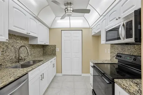 1418 14th Circle SE Largo FL 33771