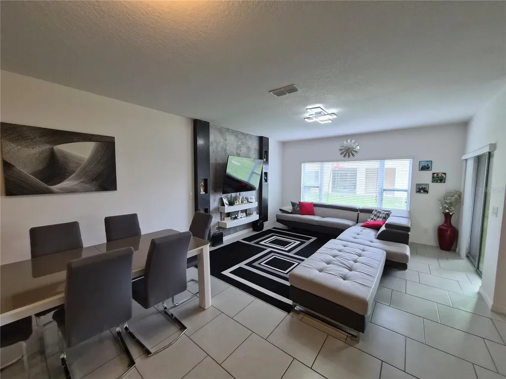 1205 Teton Drive Kissimmee FL 34744