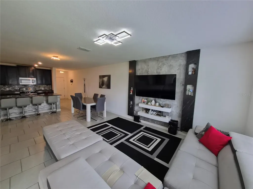 1205 Teton Drive Kissimmee FL 34744