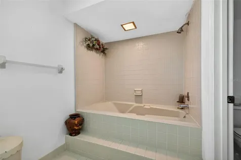 14820 14820 Rue De Bayonne Clearwater FL 33762