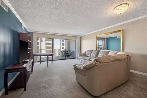 14820 14820 Rue De Bayonne Clearwater FL 33762