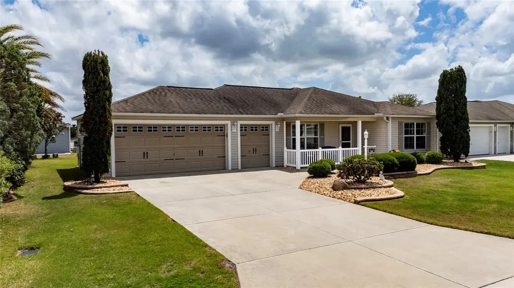 854 Fenwick Loop The Villages FL 32163
