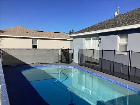 543 Cardinal Drive Kissimmee FL 34759