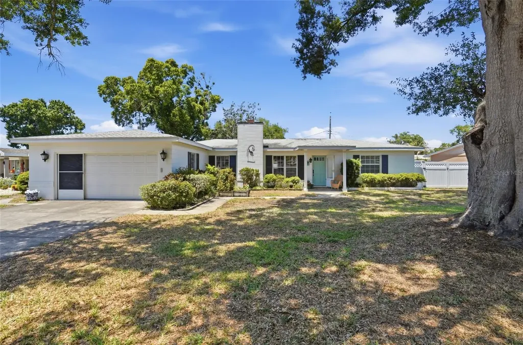 5941 49th Avenue N Kenneth City FL 33709