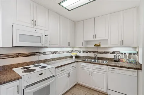 5941 49th Avenue N Kenneth City FL 33709