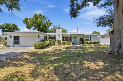 5941 49th Avenue N Kenneth City FL 33709