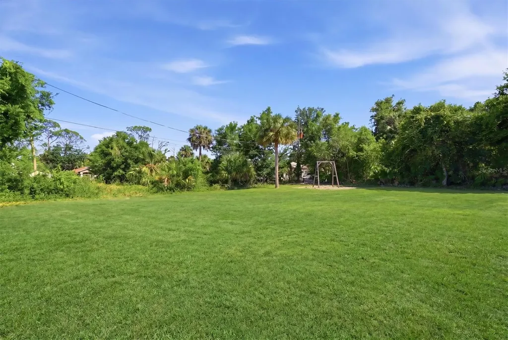 4044 S Salford Boulevard North Port FL 34287