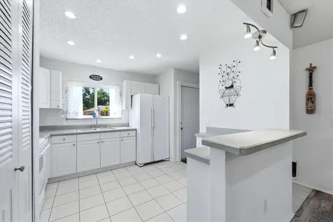 4044 S Salford Boulevard North Port FL 34287
