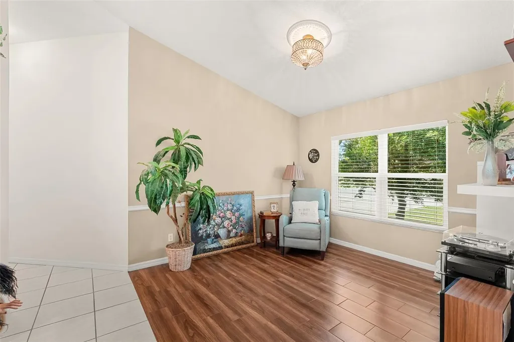 20220 Melville Street Orlando FL 32833