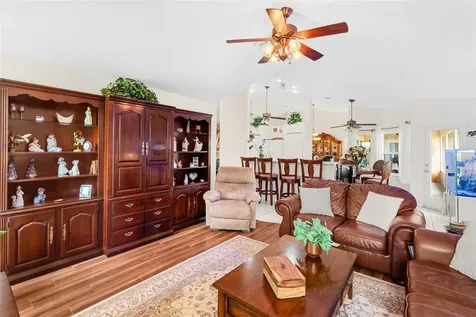 20220 Melville Street Orlando FL 32833