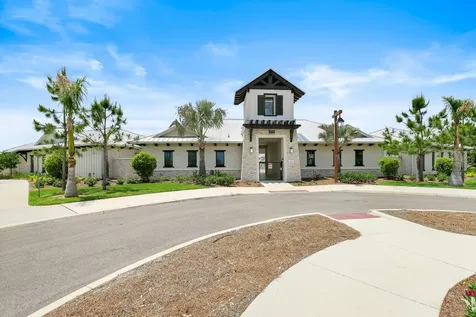 3809 Sunny Spring Street Plant City FL 33565