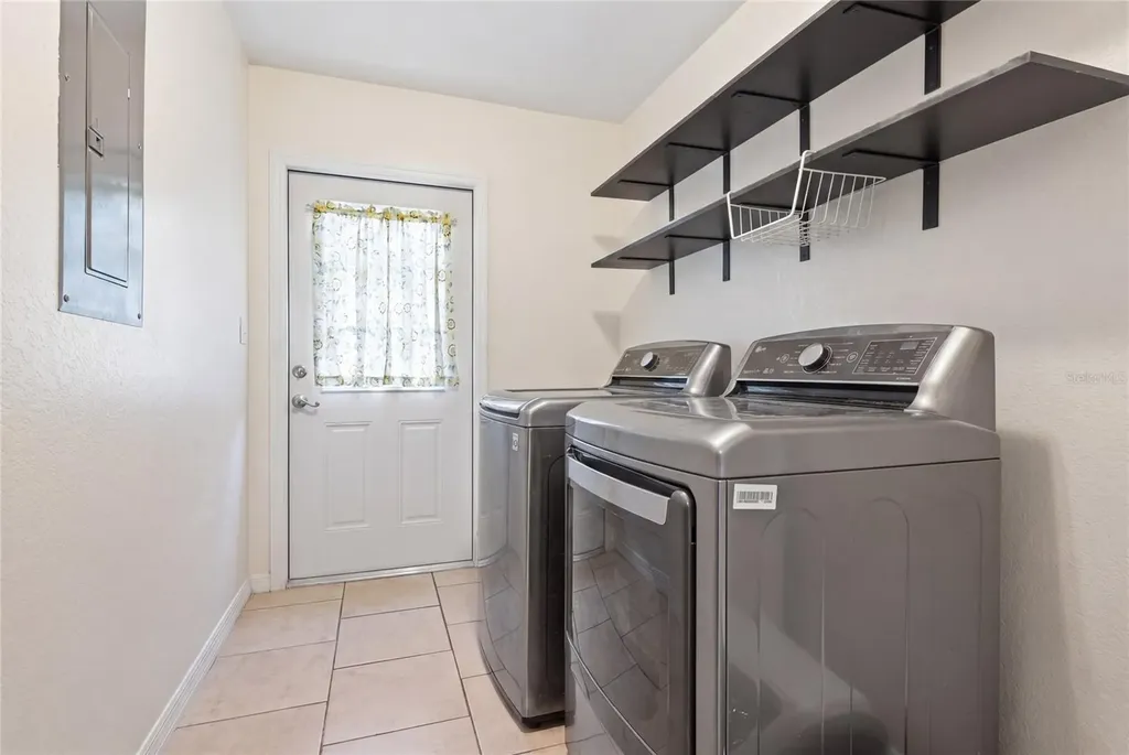 399 NE 899th Street Old Town FL 32680