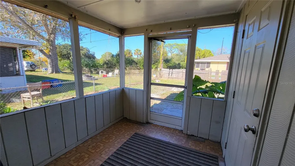 6947 Brentford Road Sarasota FL 34241