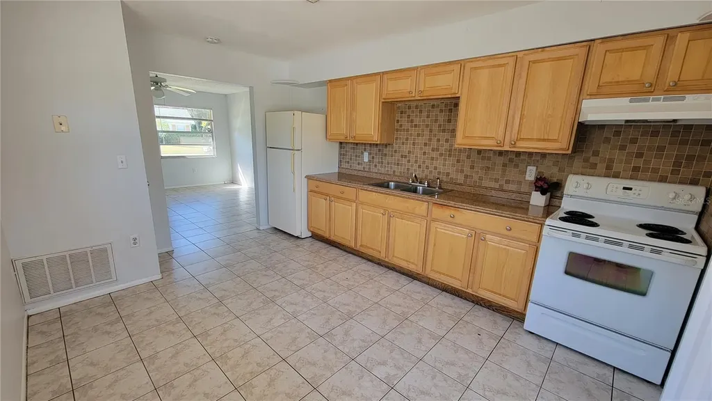 6947 Brentford Road Sarasota FL 34241