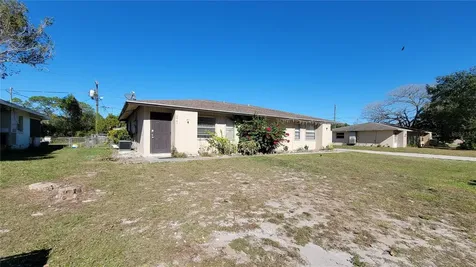 6947 Brentford Road Sarasota FL 34241