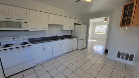 6947 Brentford Road Sarasota FL 34241