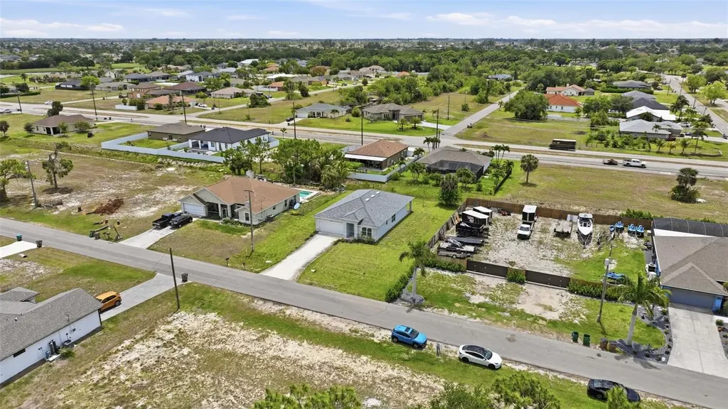 2720 NW 20th Terrace Cape Coral FL 33993