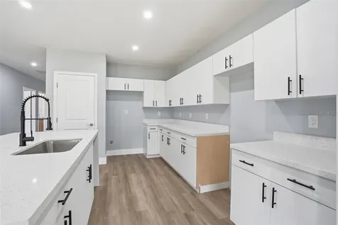 2720 NW 20th Terrace Cape Coral FL 33993