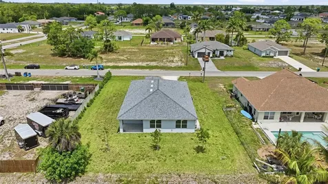 2720 NW 20th Terrace Cape Coral FL 33993
