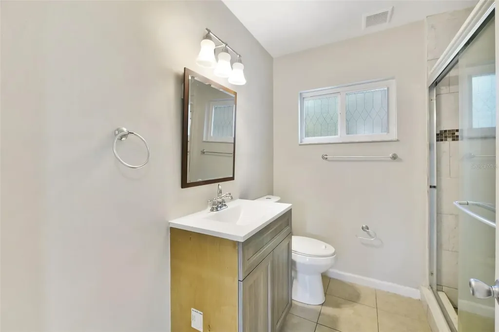 2331 W Oak Street Kissimmee FL 34741
