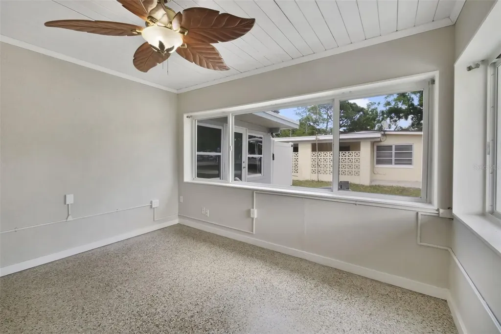 2331 W Oak Street Kissimmee FL 34741