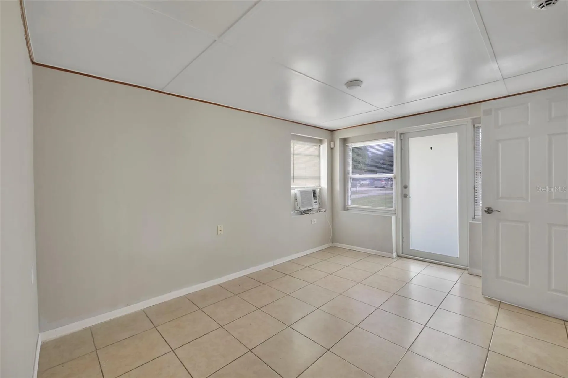 2331 W Oak Street Kissimmee FL 34741