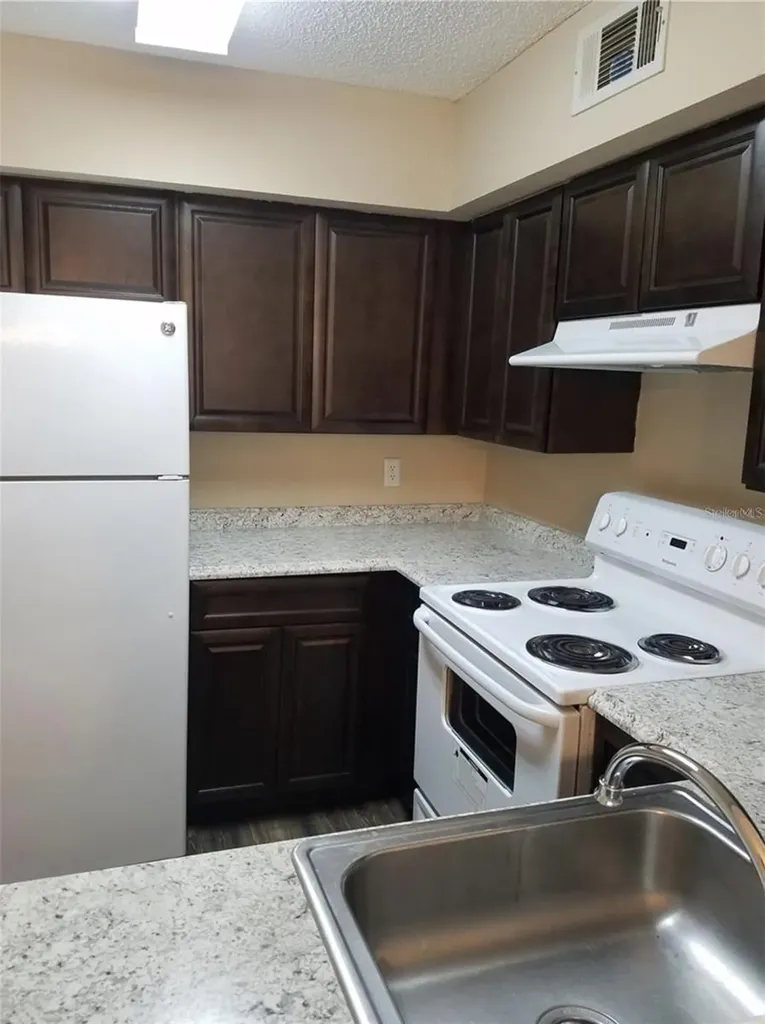 3729 S Lake Orlando Parkway Orlando FL 32808