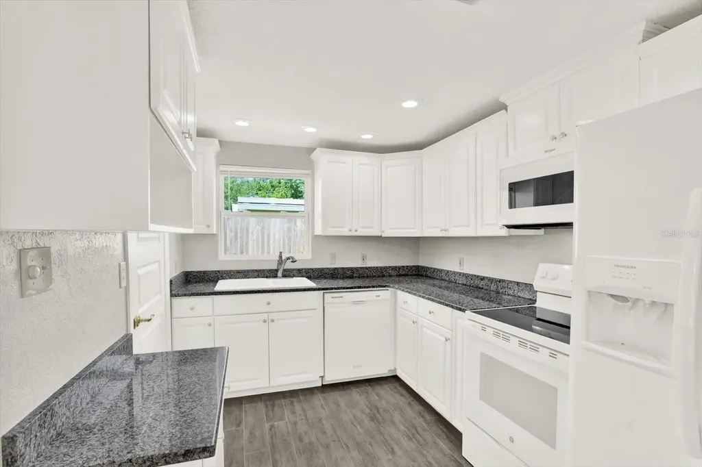10132 115th Avenue Largo FL 33773