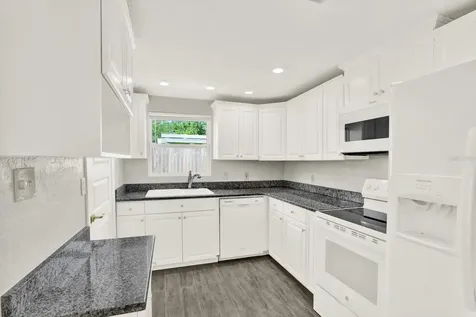 10132 115th Avenue Largo FL 33773