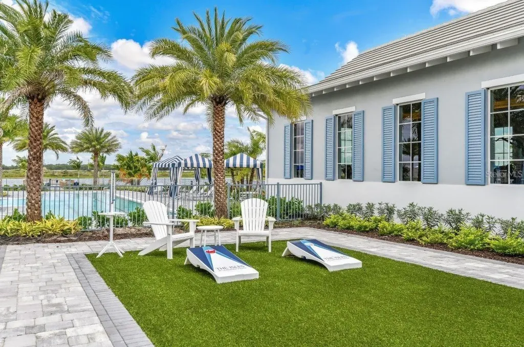 17610 Palmiste Drive Bradenton FL 34202