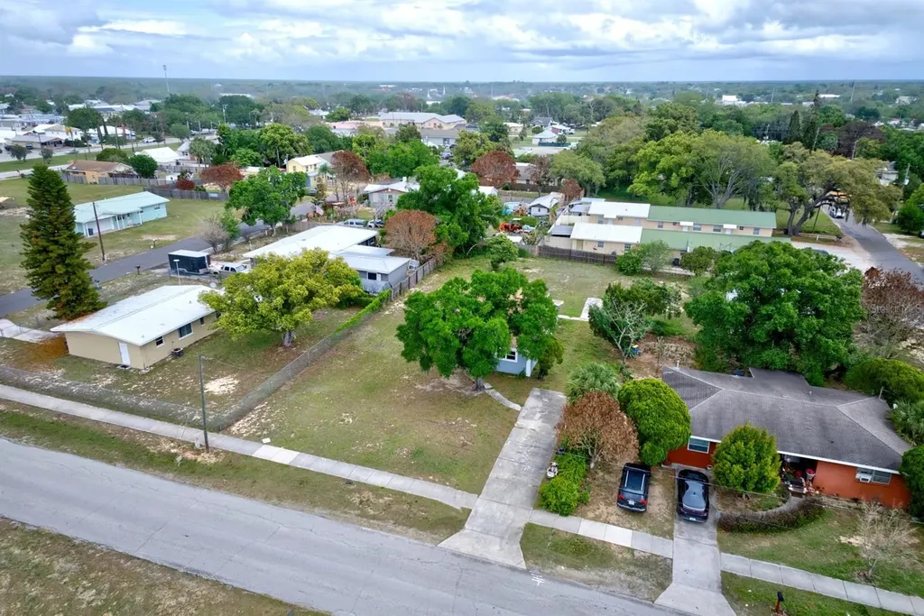 109 S Anoka Avenue Avon Park FL 33825