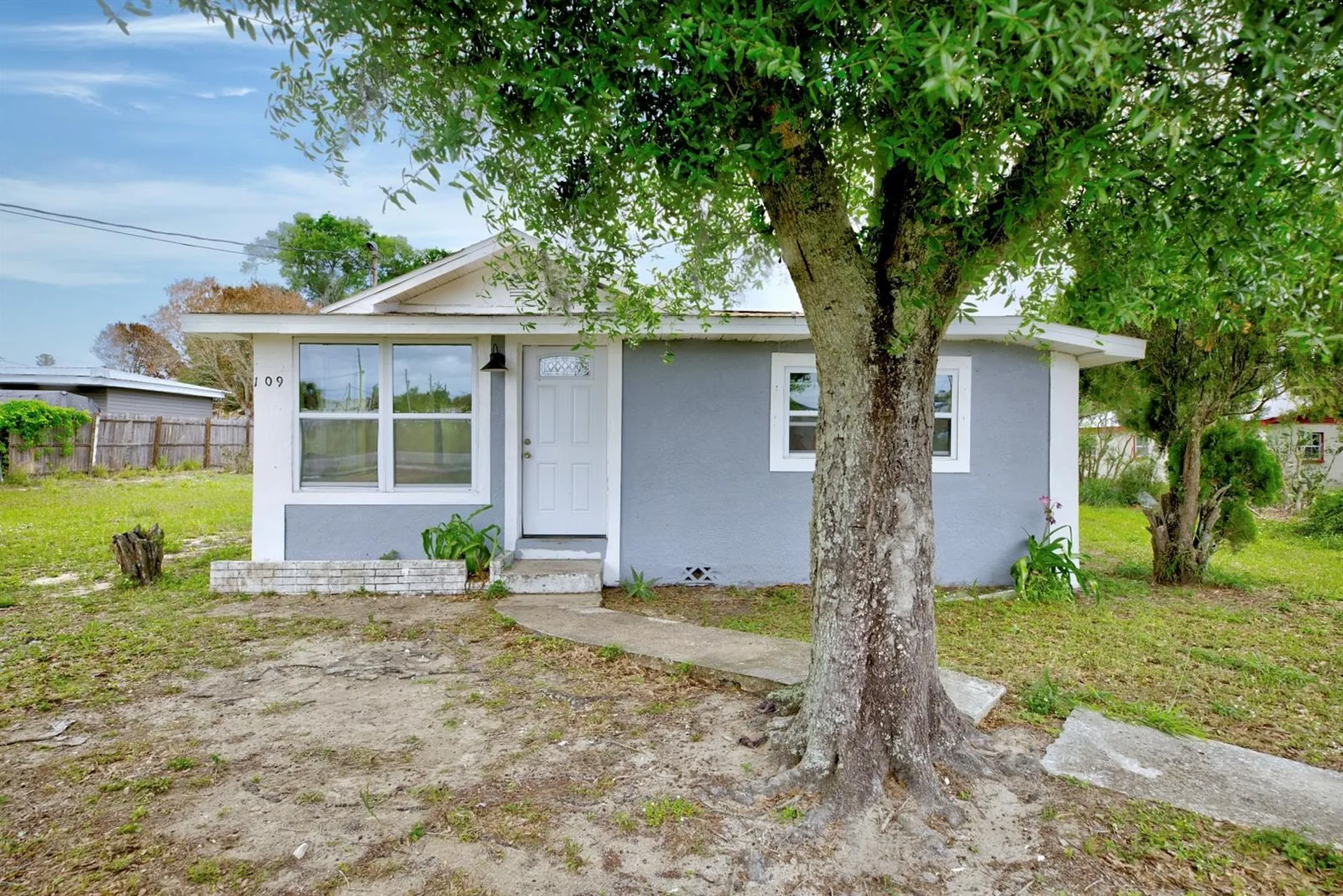 109 S Anoka Avenue Avon Park FL 33825