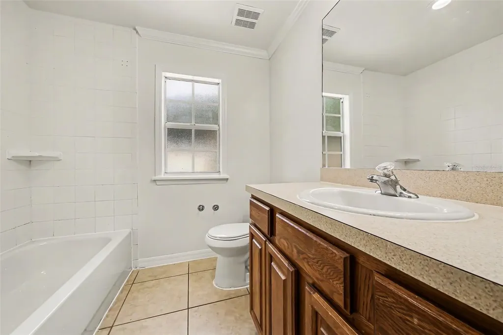 245 Oak Run Court Apopka FL 32703
