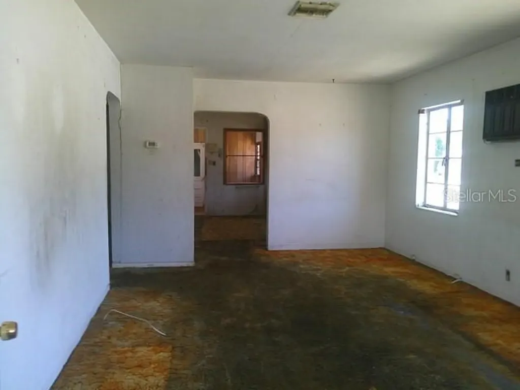 2040 22nd Avenue S St Petersburg FL 33712