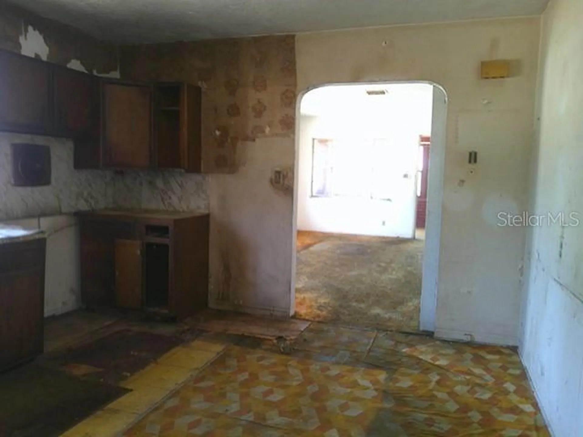 2040 22nd Avenue S St Petersburg FL 33712