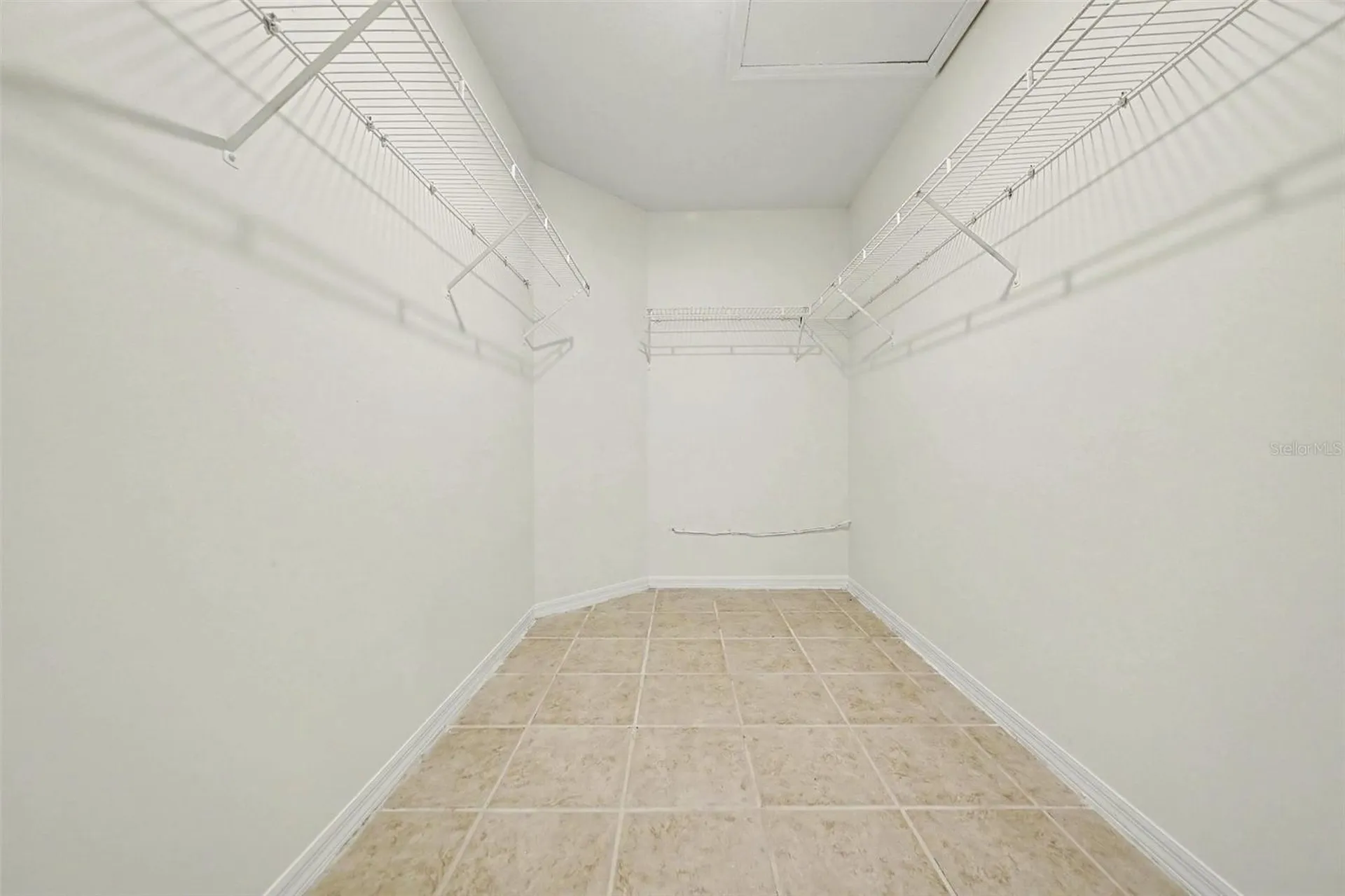 1242 Dunbridge Street Apopka FL 32703